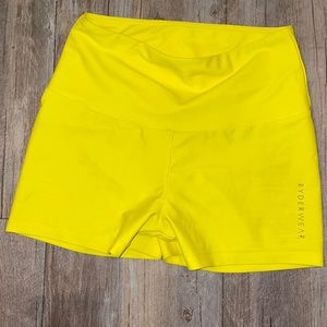 High waisted Scrunch Bum Short Ryderwear